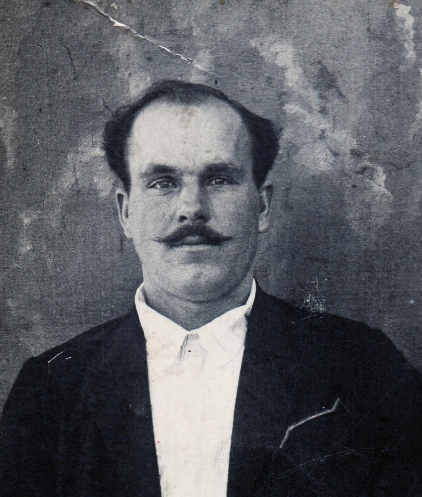 Гравер Антон -1